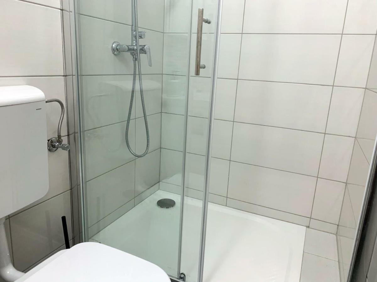 Apartments Zika 普罗马尼亚 外观 照片